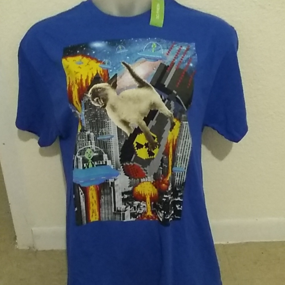 Blue Gamer Graphic Tee size L